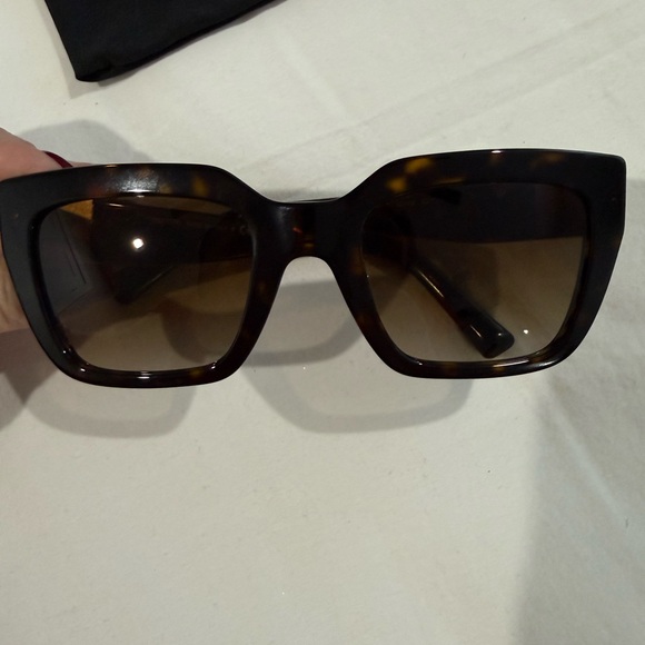 Valentino Havana Sunglasses with Rockstud Accents on either side - Picture 4 of 11